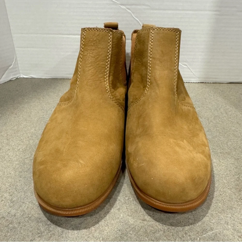 Kodiak Women’s Chelsea Low-Rider Tan Suede Ankle Boots